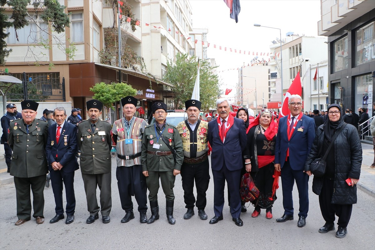 Kilis'in düşman işgalinden kurtuluşunun 104'üncü yılı etkinlikleri kapsamında Kuvayımilliye...