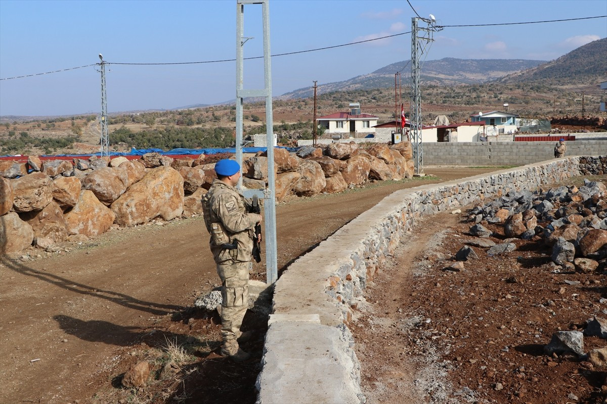 Kilis'te bir zanlı tartıştığı kişiyi tüfekle vurarak öldürdü.