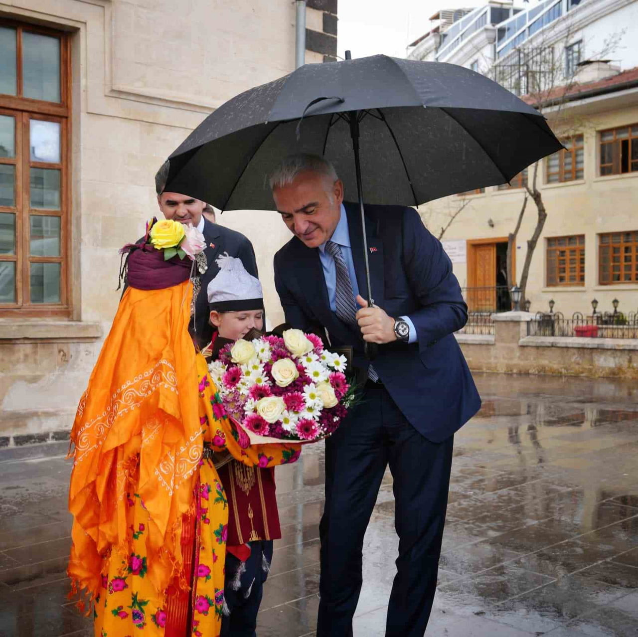 KİLİS’TE DEPREM SONRASI YÜRÜTÜLEN RESTORASYON VE İHYA ÇALIŞMALARIYLA TARİHİ ESERLER YENİDEN AYAĞA...