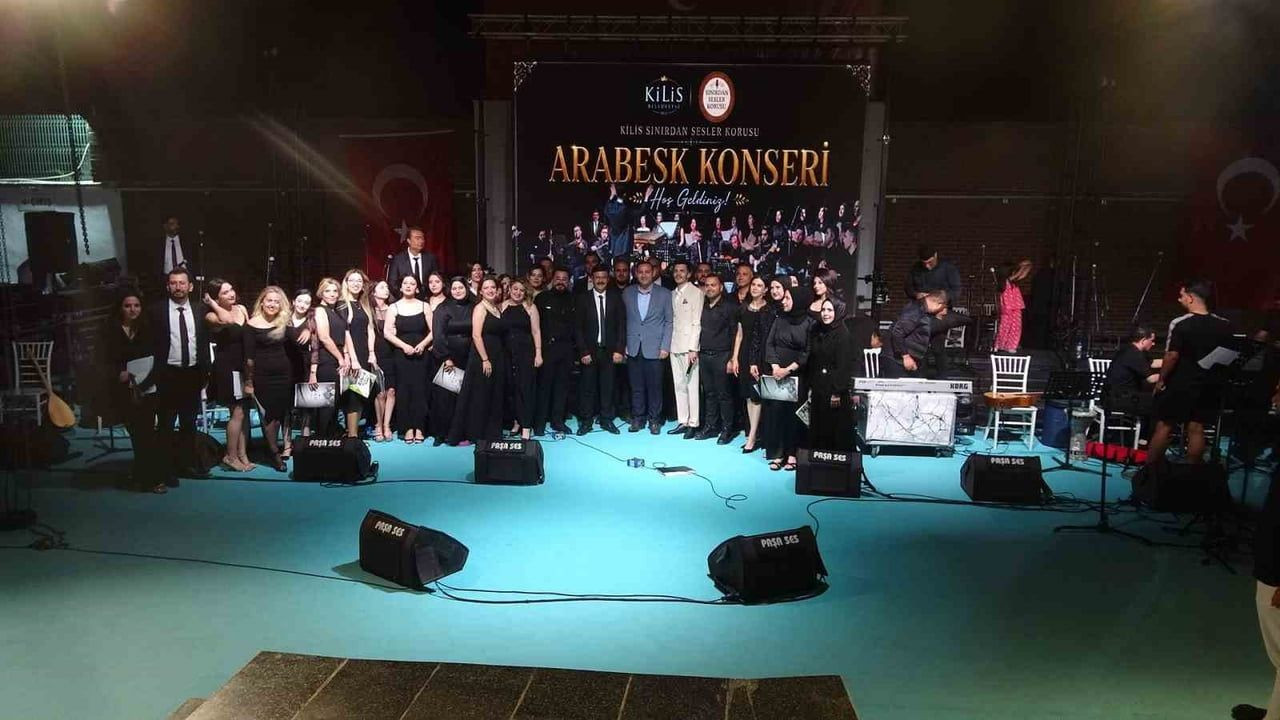 Kilis'te sınırdan sesler korosu konserine yoğun ilgi