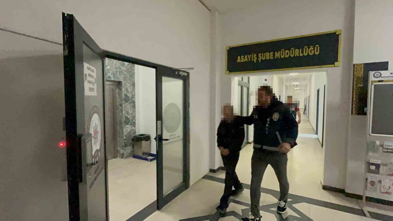Kiralık Araçla Kaçan Hırsızlık Şüphelisi Yakalandı