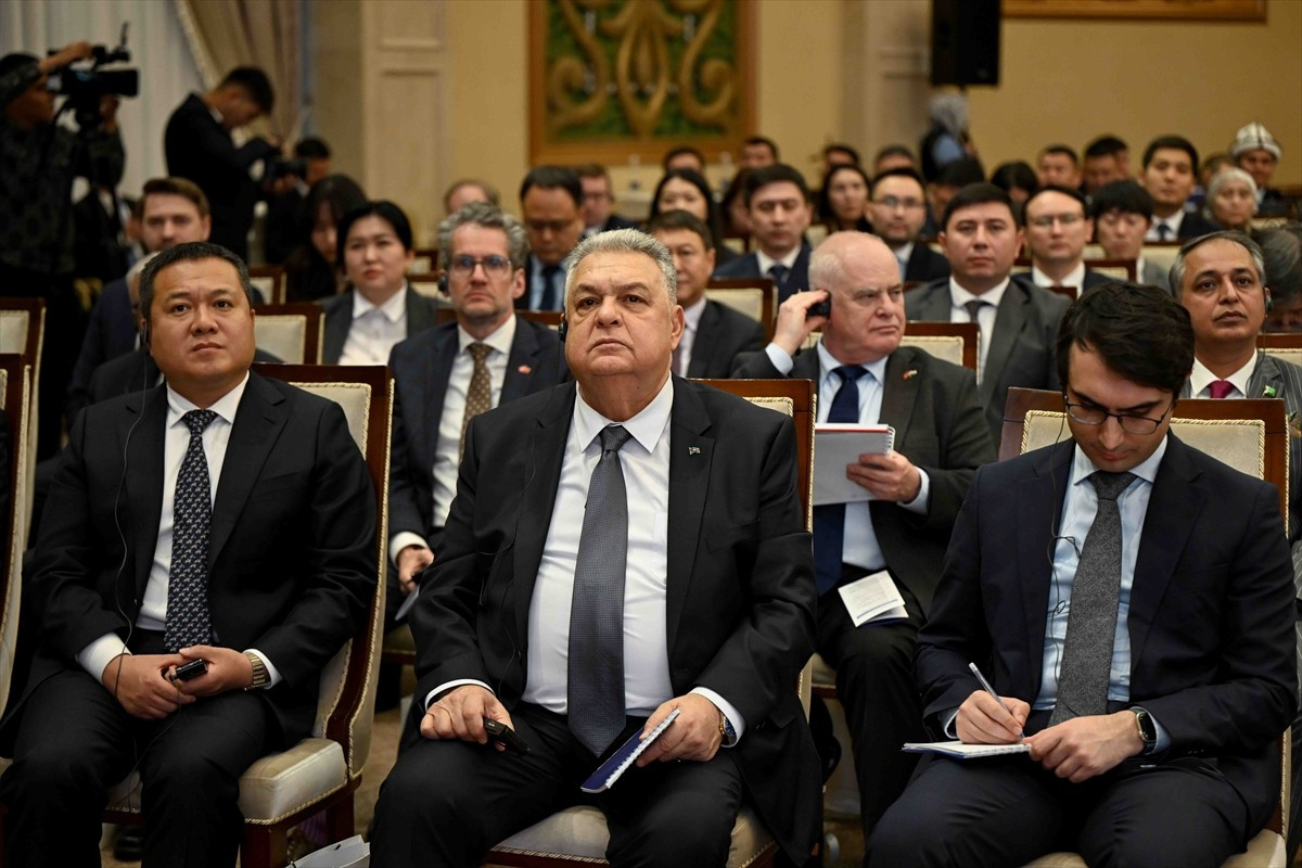 Kırgızistan'da, Cumhurbaşkanlığına bağlı Ulusal Yatırım Ajansı tarafından "Yatırım Vektörü: Devlet...