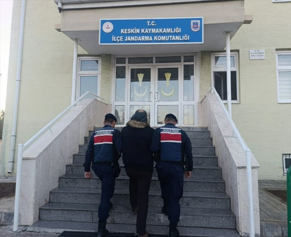 Kırıkkale'de, Fetullahçı Terör Örgütü (FETÖ) üyesi olduğu gerekçesiyle hakkında 6 yıl 10 ay 15 gün...