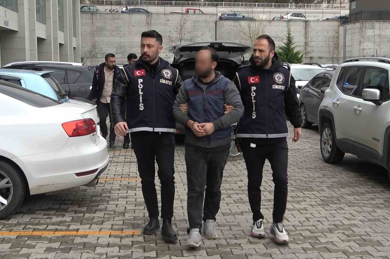 KIRIKKALE'DE SOSYAL MEDYADAKİ YENİ DOĞAN BEBEK PAYLAŞIMI ÜZERİNE ABLALARI İLE ERKEK ARKADAŞINI...