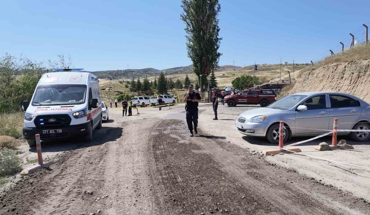 KIRIKKALE’DE BULUNAN MÜHİMMAT DEPOLAMA VE İMHA TESİSİNDE PATLAMA MEYDANA GELDİ. BÖLGEYE ÇOK SAYIDA...