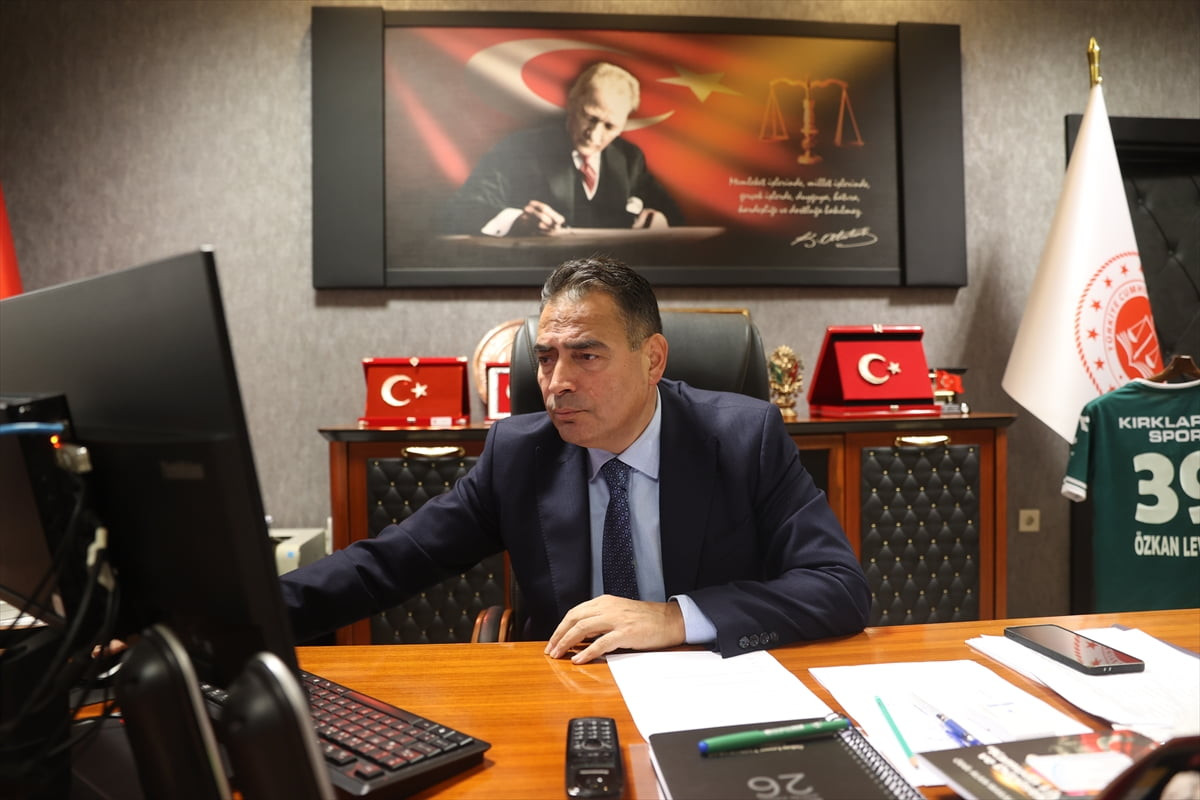 Kırklareli Cumhuriyet Başsavcısı Özkan Levent Taşkoparan, Anadolu Ajansının (AA) gözünden 2025'e...