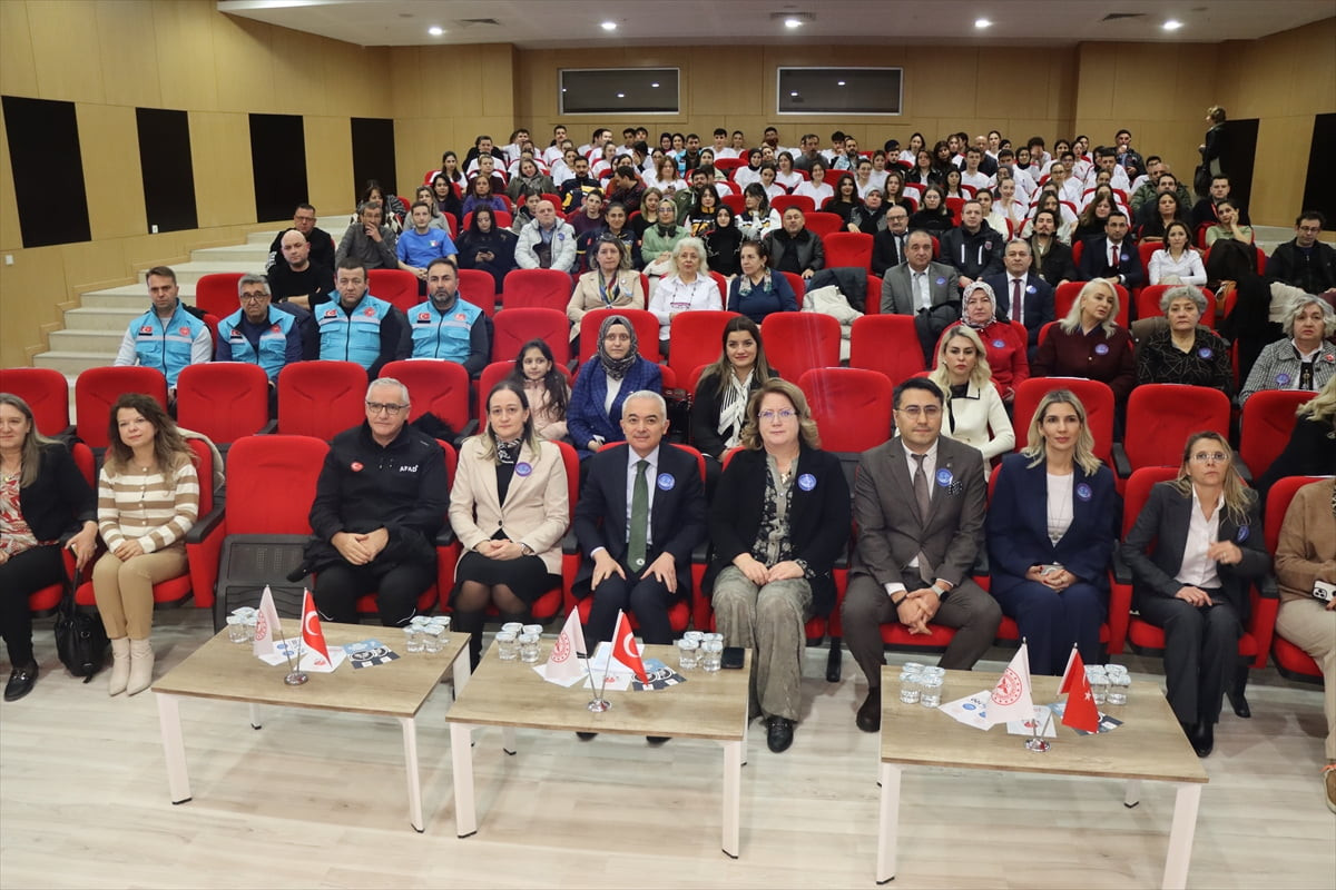 Kırklareli'nde Dünya Sigarayı Bırakma Günü dolayısıyla sigarayı bırakanlar için teşekkür belgesi...