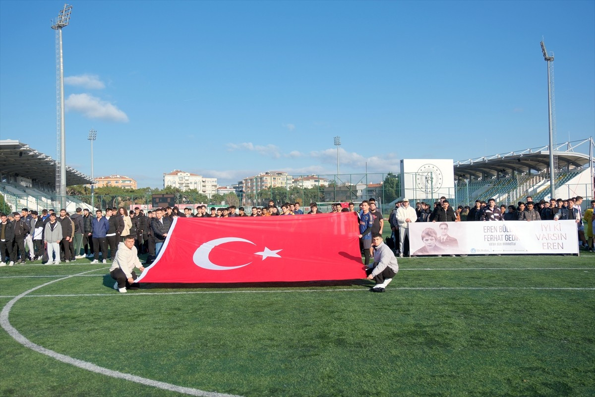 Kırklareli'nde şehit Eren Bülbül anısına futbol turnuvası düzenlendi. Ülkü Ocakları İl...