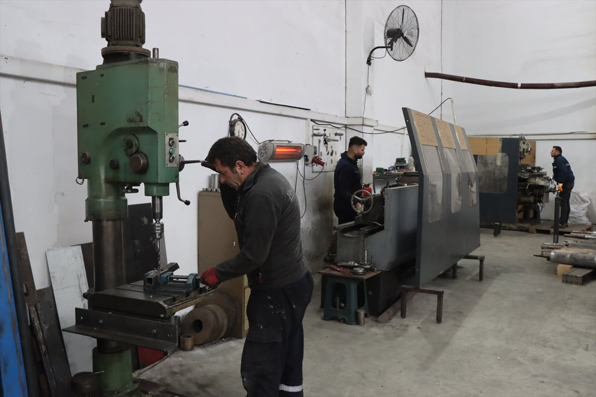 Kırklareli'nin Lüleburgaz ilçesinde üretilen ambalaj üretim makineleri, Danimarka ve Almanya'ya...