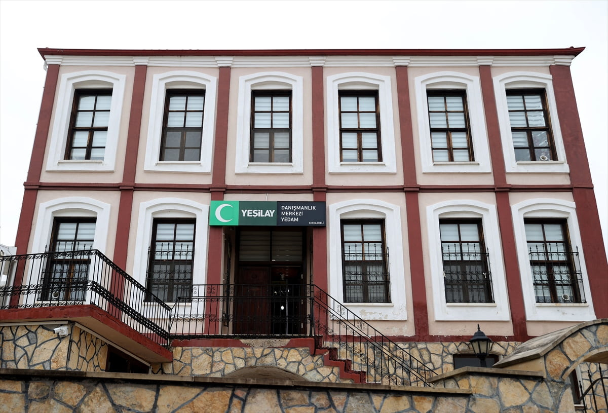  Kırklareli’nde yaklaşık 25 yıl alkol kullanan 49 yaşındaki H.K, Yeşilay Danışmanlık Merkezinin...