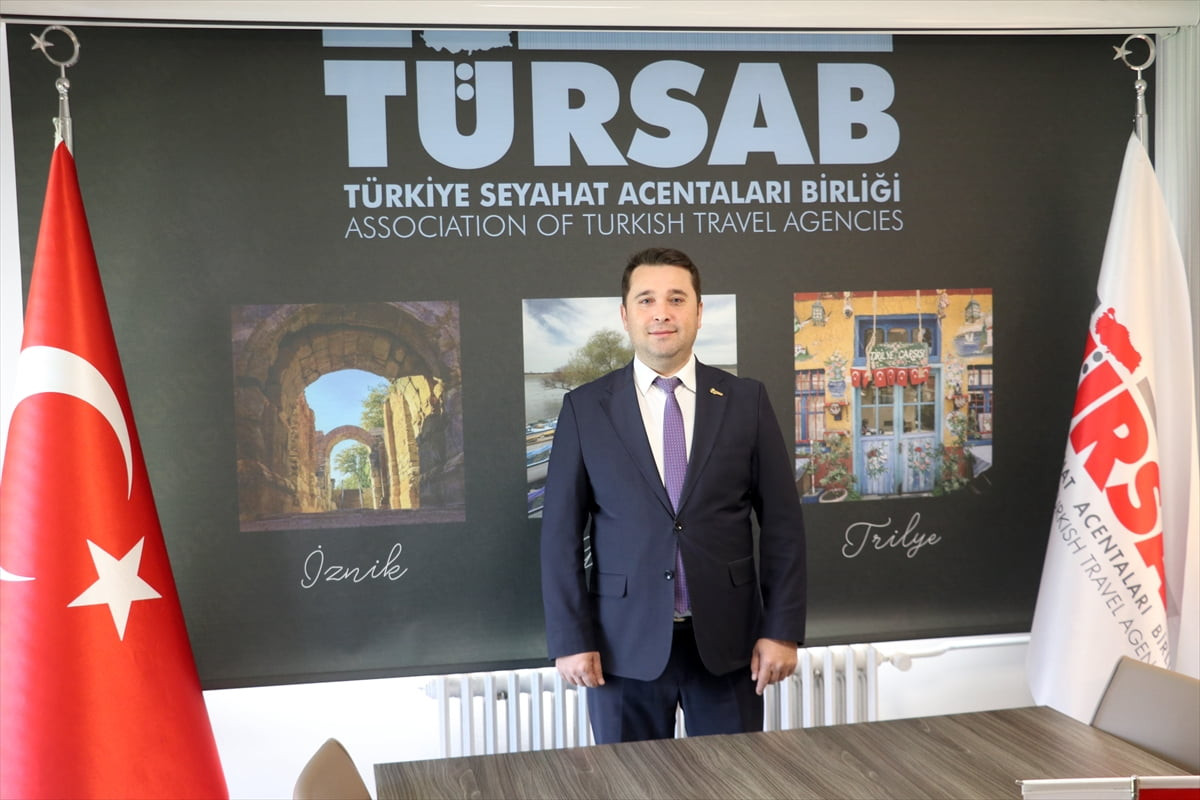 Kış turizminin önemli merkezlerinden Uludağ, yarın başlayacak 2026 FIVB Kar Voleybolu Dünya Turu...