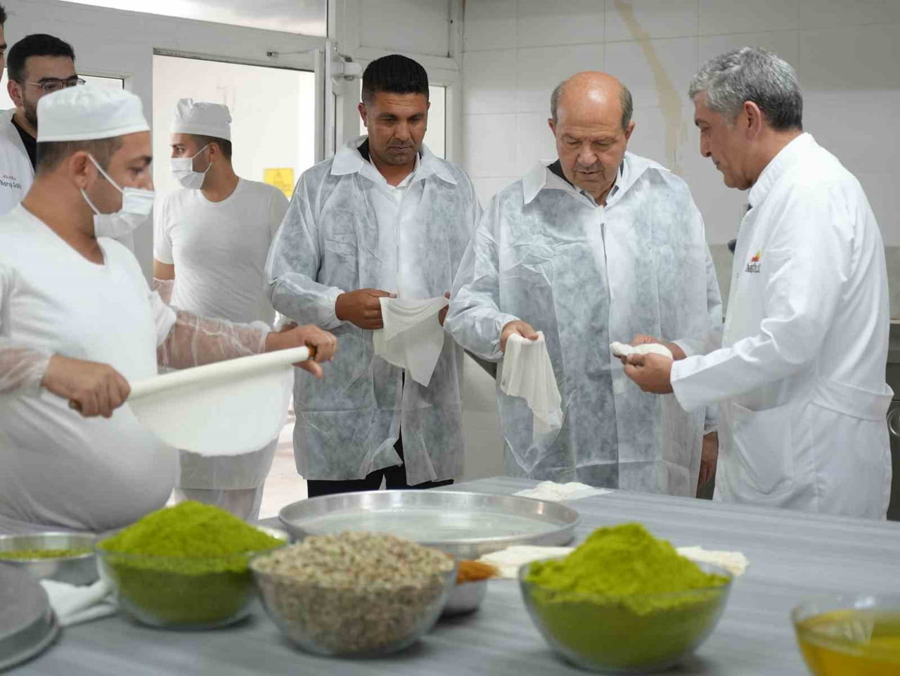 KKTC 5. CUMHURBAŞKANI ERSİN TATAR: "ESAS BAKLAVA GAZİANTEP’İNDİR, TESCİLLİDİR VE KOPYASI DA MÜMKÜN...
