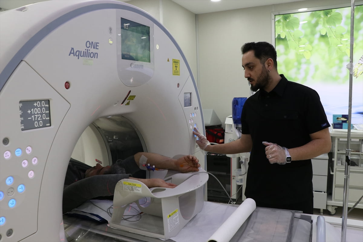 Kocaeli Üniversitesi (KOÜ) Hastanesi'nde uygulanan sanal koroner anjiyografi yöntemi, kalp...