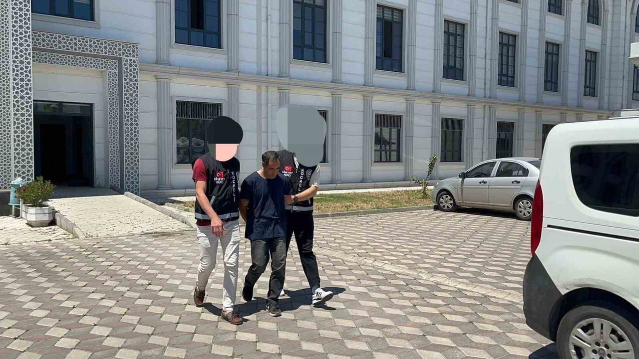 KOCAELİ'DE ALDATMA İDDİASI İLE BOŞANMA AŞAMASINDAKİ EŞİNİ VE KÖYLÜSÜNÜ AĞIR ŞEKİLDE YARALAYAN...