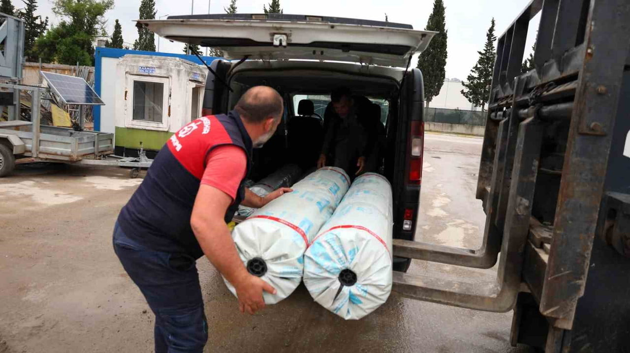 KOCAELİ'DE KIŞ AYLARINDA ETKİLİ OLAN ŞİDDETLİ RÜZGAR VE SAĞANAK YAĞIŞ SONRASI SERALARI ZARAR GÖREN...