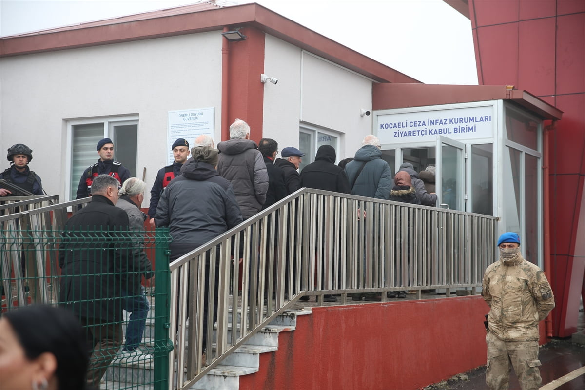 Kocaeli'nin Dilovası ilçesinde 7 kişinin öldüğü, 6 kişinin yaralandığı kozmetik fabrikasındaki...