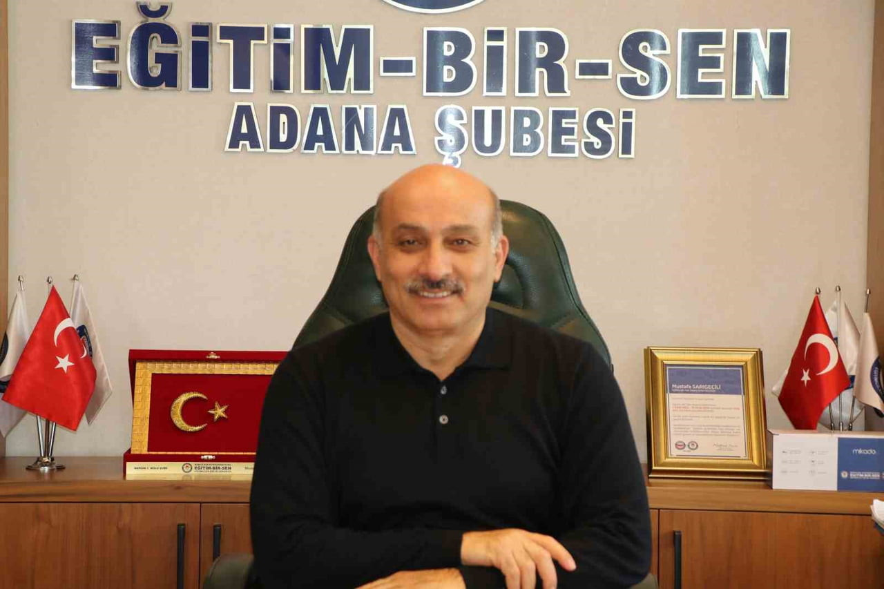 KONUYA İLİŞKİN DEĞERLENDİRMELERDE BULUNAN EĞİTİM-BİR-SEN ADANA ŞUBE BAŞKANI MUSTAFA SARIGEÇİLİ...