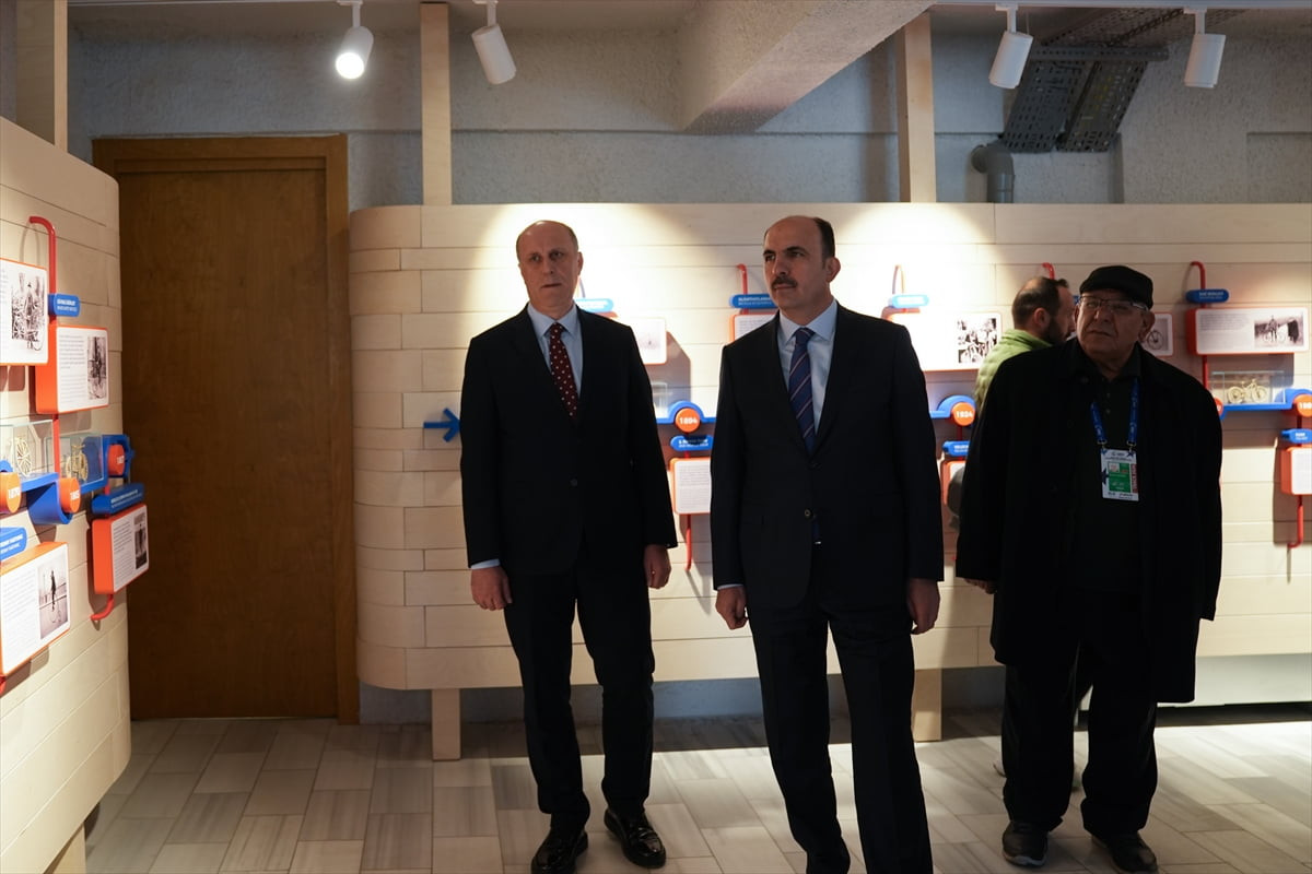 Konya Büyükşehir Belediye Başkanı Uğur İbrahim Altay ile Türkiye Bisiklet Federasyonu Yönetim...