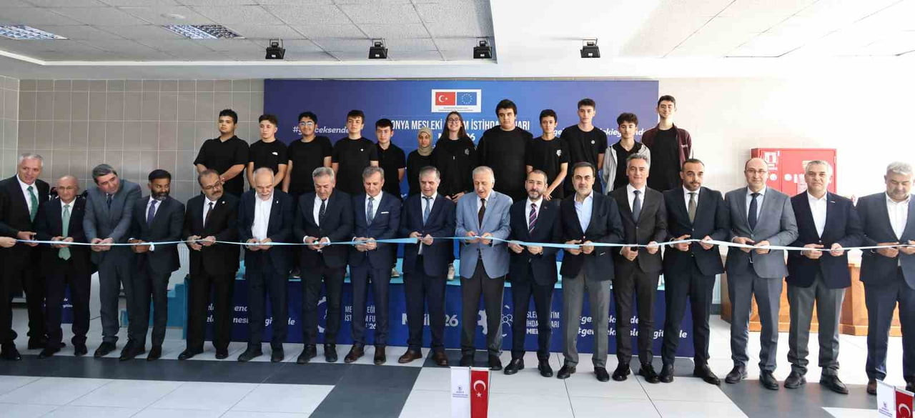KONYA VALİLİĞİ KOORDİNASYONUNDA; KONYA SANAYİ ODASI ÖNCÜLÜĞÜNDE DÜZENLENEN TÜRKİYE’NİN MESLEKİ...