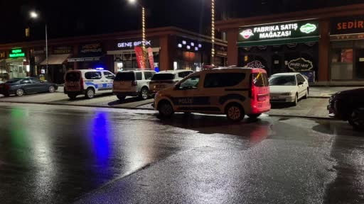 Konya'da 'asansörle eşya taşıma' kavgası: 2 yaralı