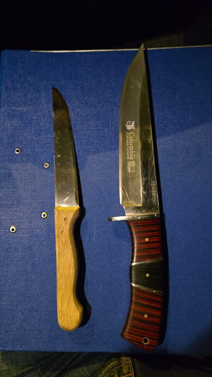 Konya'da polis ekipleri, hakkında 17 yıl kesinleşmiş hapis cezası bulunan firariyi yakaladı....