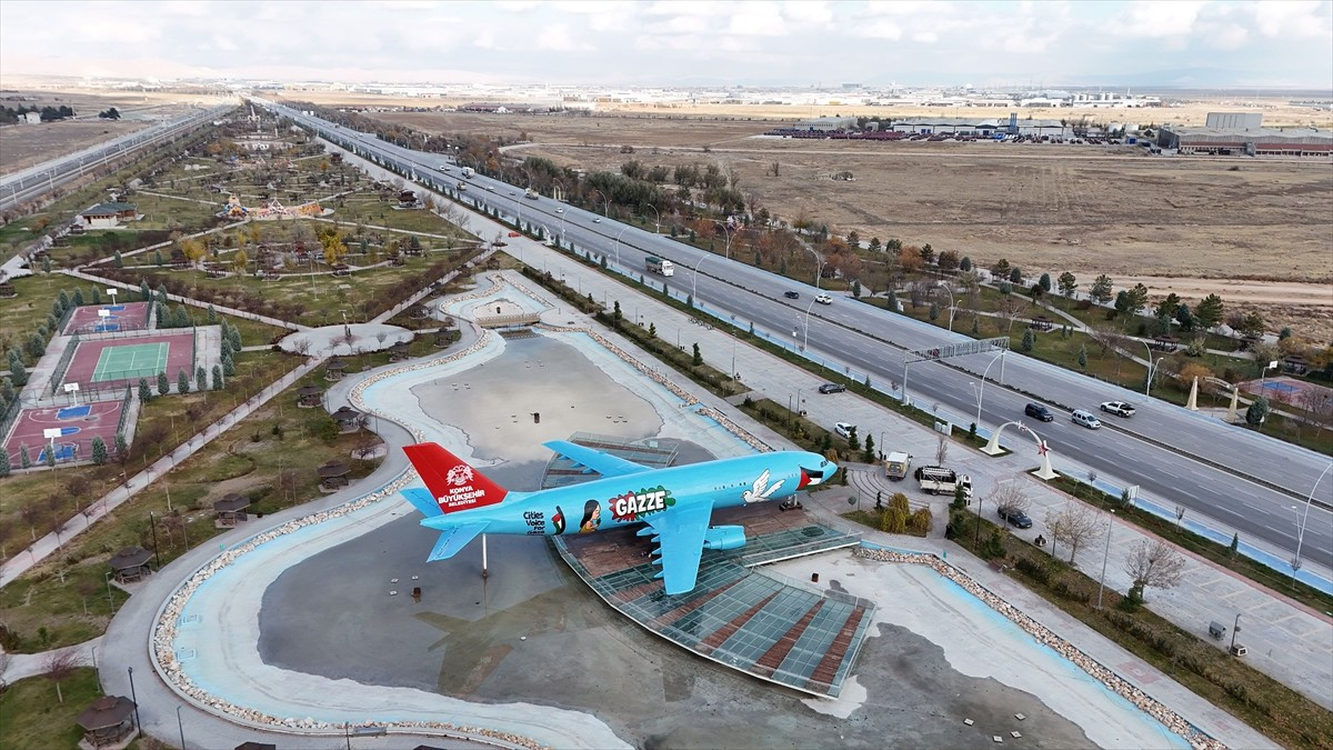 Konya'da Türk Yıldızları Parkı'nda daha önce restoran olarak kullanılan Airbus A300 tipi uçak...