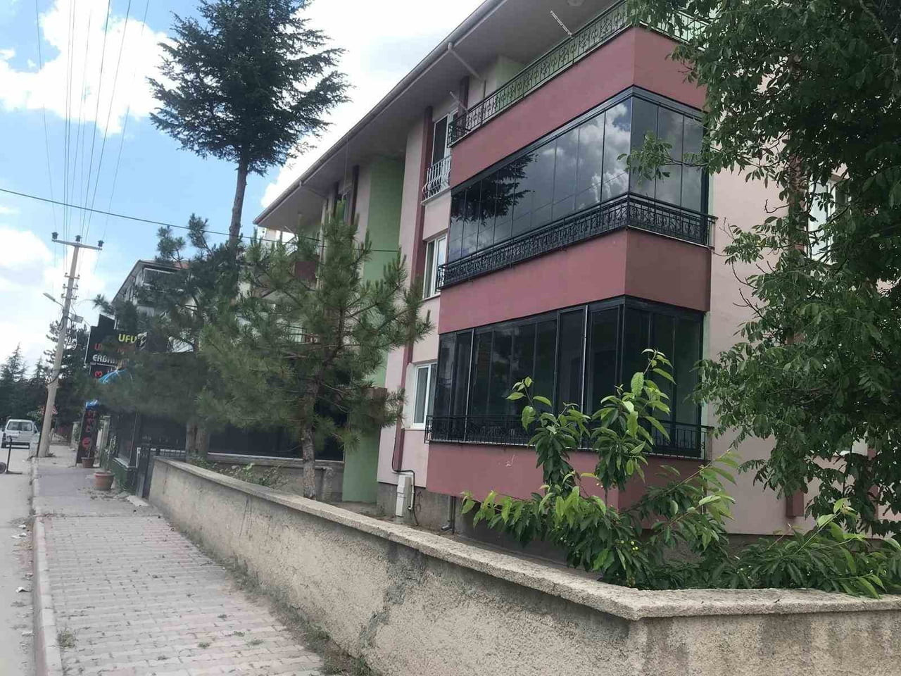 KONYA'NIN EREĞLİ İLÇESİNDE YALNIZ YAŞAYAN 70 YAŞINDAKİ KADININ 60 BİN LİRASININ GASP EDİLEREK...