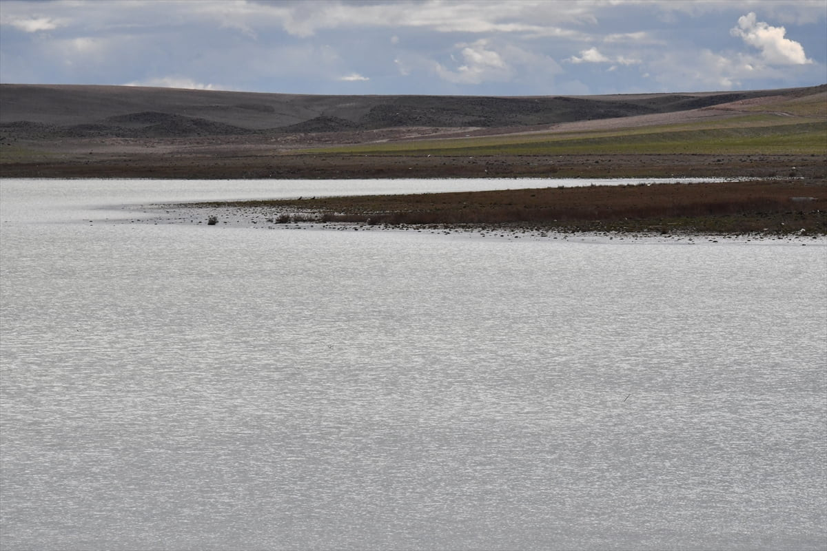 Konya'nın Kulu ilçesinde yaşanan kuraklık sonrası 2022 yılında tamamen kuruyan Küçük Göl, bölgede...