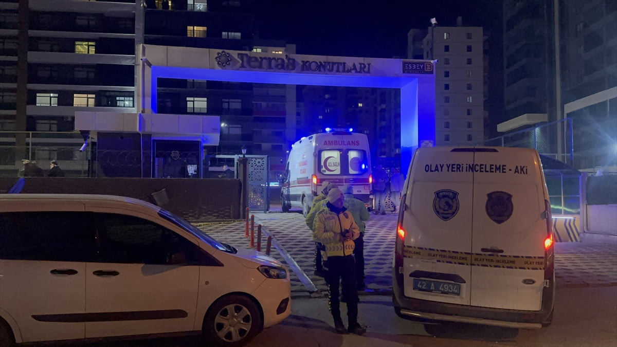 Konya’da kız kardeşini öldüren, annesini ağır yaralayan kişi aynı silahla intihar etti. Olay...