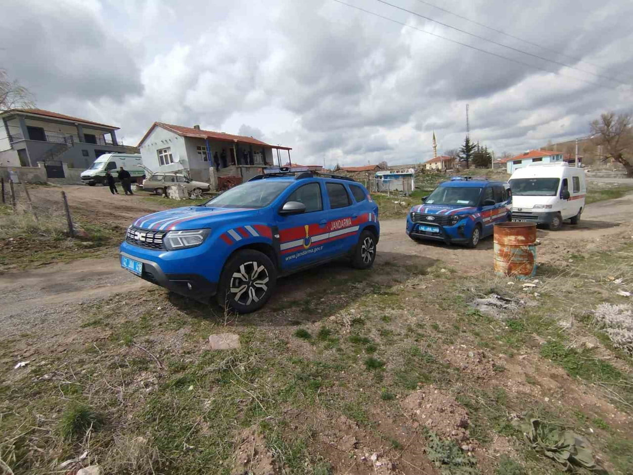 KONYA’NIN KULU İLÇESİNDE YALNIZ YAŞAYAN 60 YAŞINDAKİ ADAM, EVİNDE ÖLÜ BULUNDU.