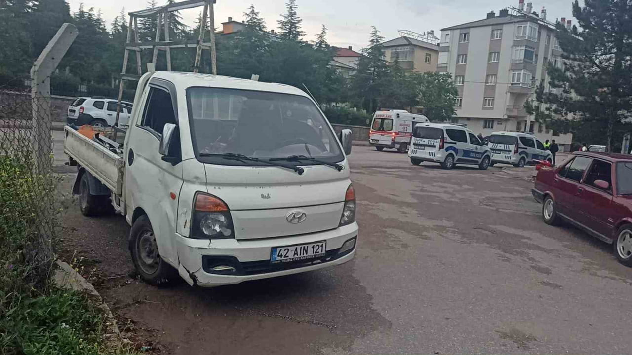 KONYA’NIN SEYDİŞEHİR İLÇESİNDE MEYDANA GELEN TRAFİK KAZASINDA 2 KİŞİ YARALANDI.