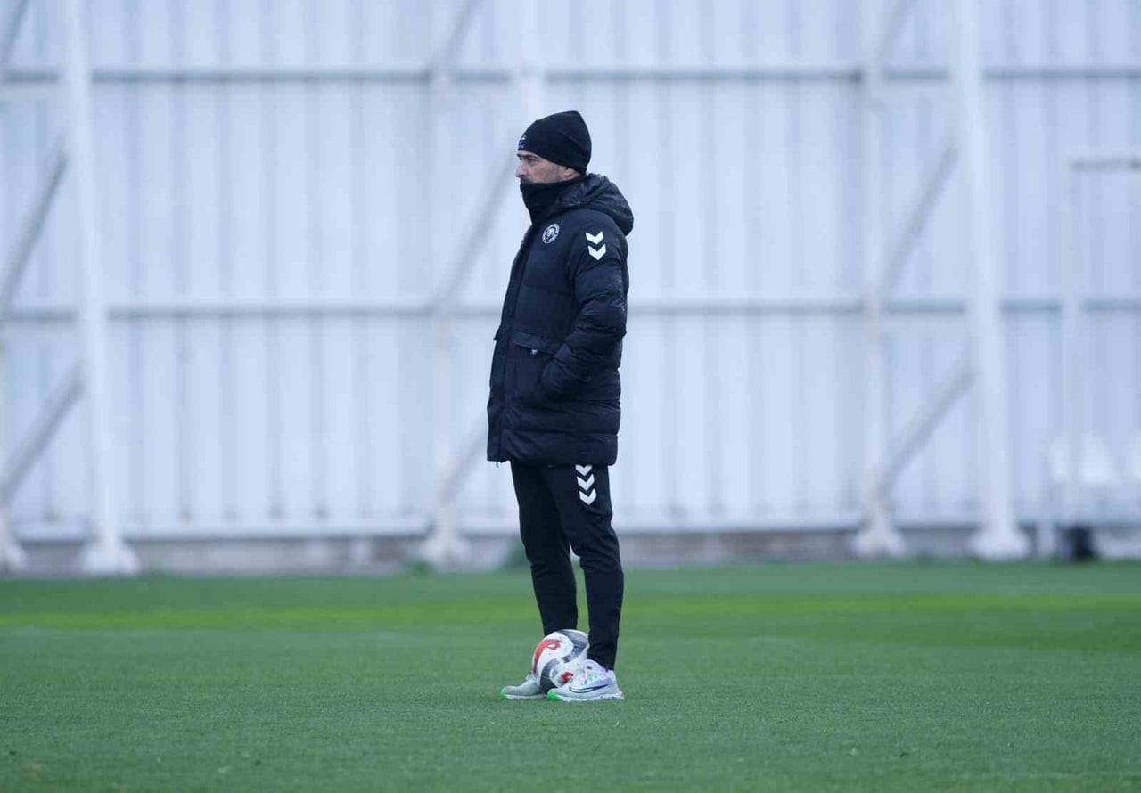 KONYASPOR, TRENDYOL SÜPER LİG’İN 29. HAFTASINDA FATİH KARAGÜMRÜK’Ü KONUK EDECEĞİ KARŞILAŞMANIN...