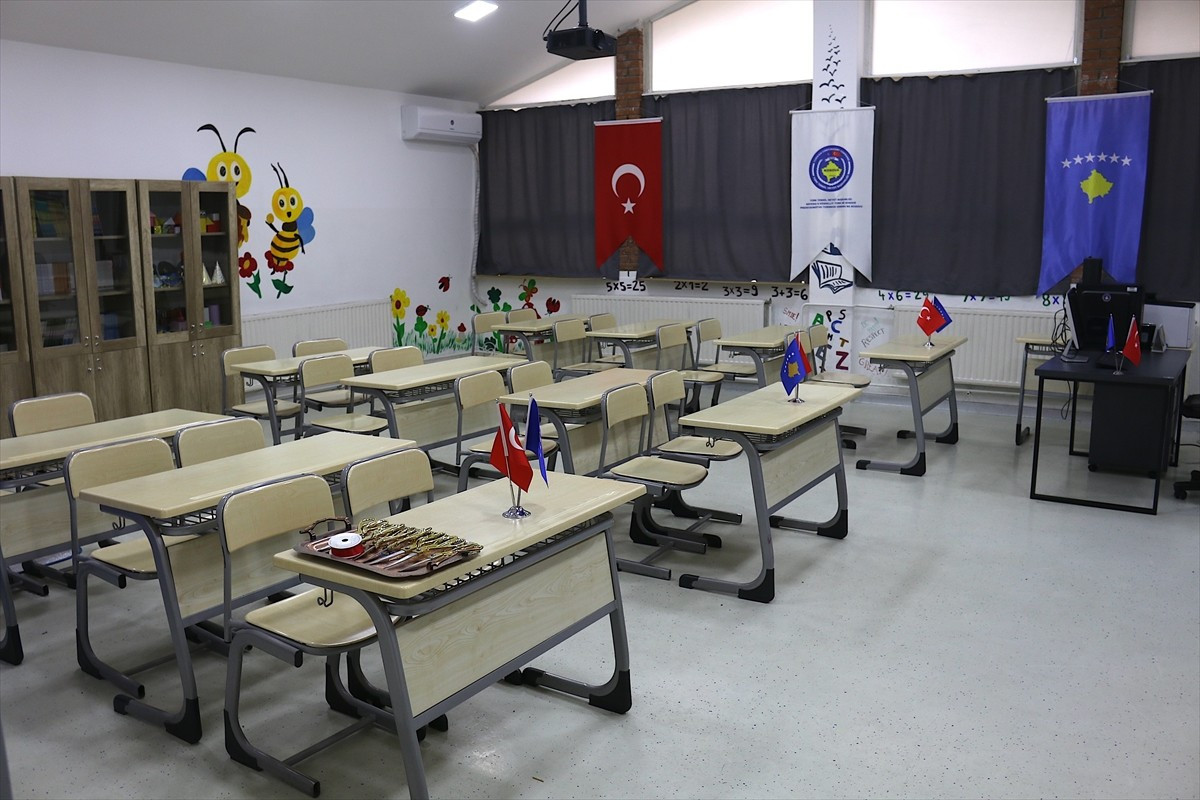 Kosova Türk Temsil Heyet Başkanlığı, sivil asker işbirliği faaliyetleri kapsamında Prizren...