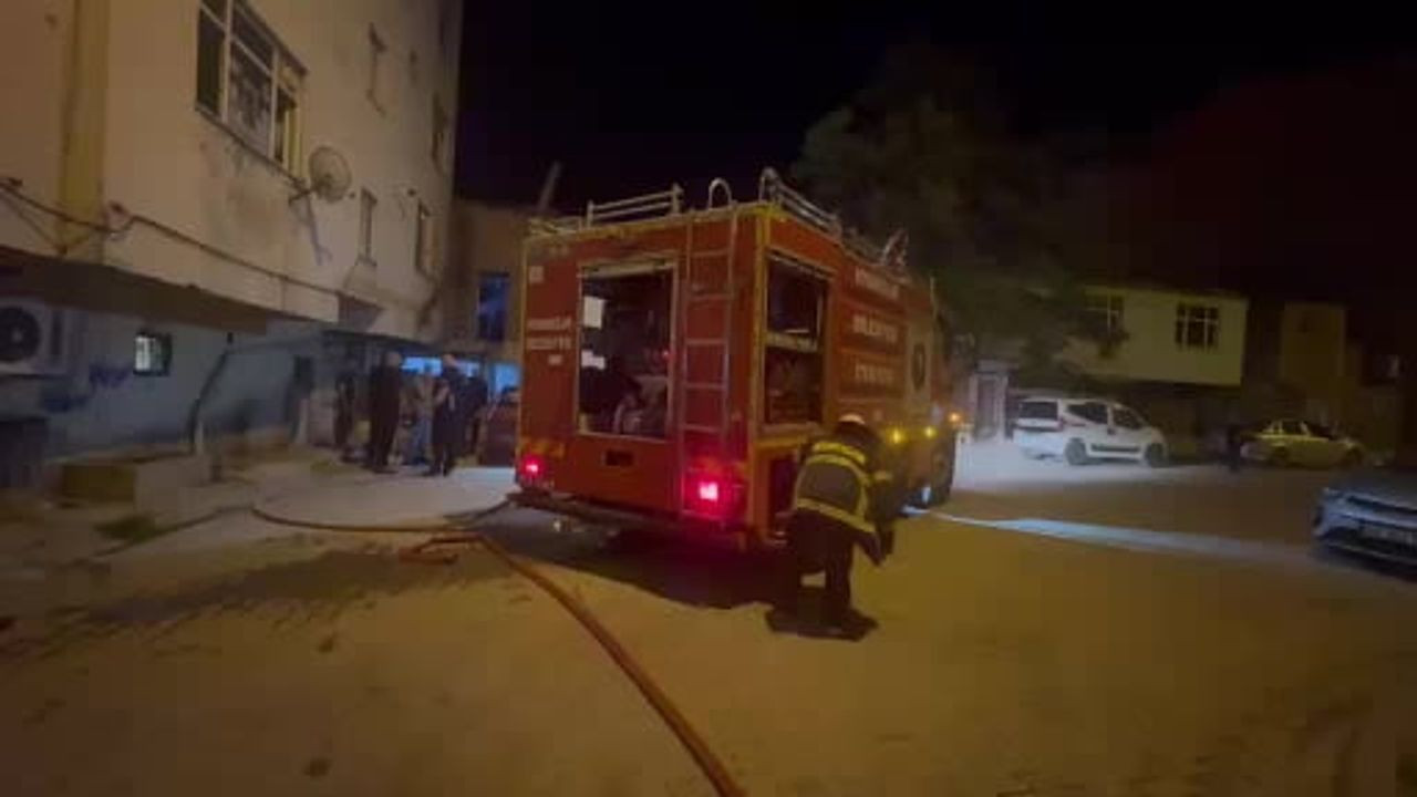 Kovancılar'da restoranın bacasında yangın çıktı