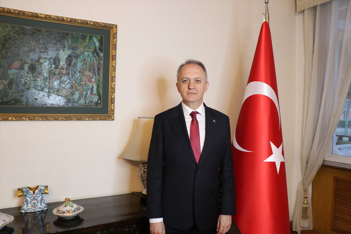 Kültür ve Turizm Bakan Yardımcısı Gökhan Yazgı, Çin'i ziyaretinde, iki ülke arasında kültür, sanat...