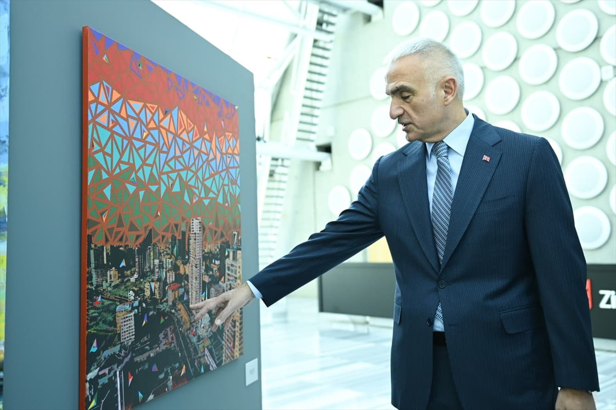 Kültür ve Turizm Bakanı Mehmet Nuri Ersoy, Ankara'nın tarihi birikimi ve kültürel hafızasını...