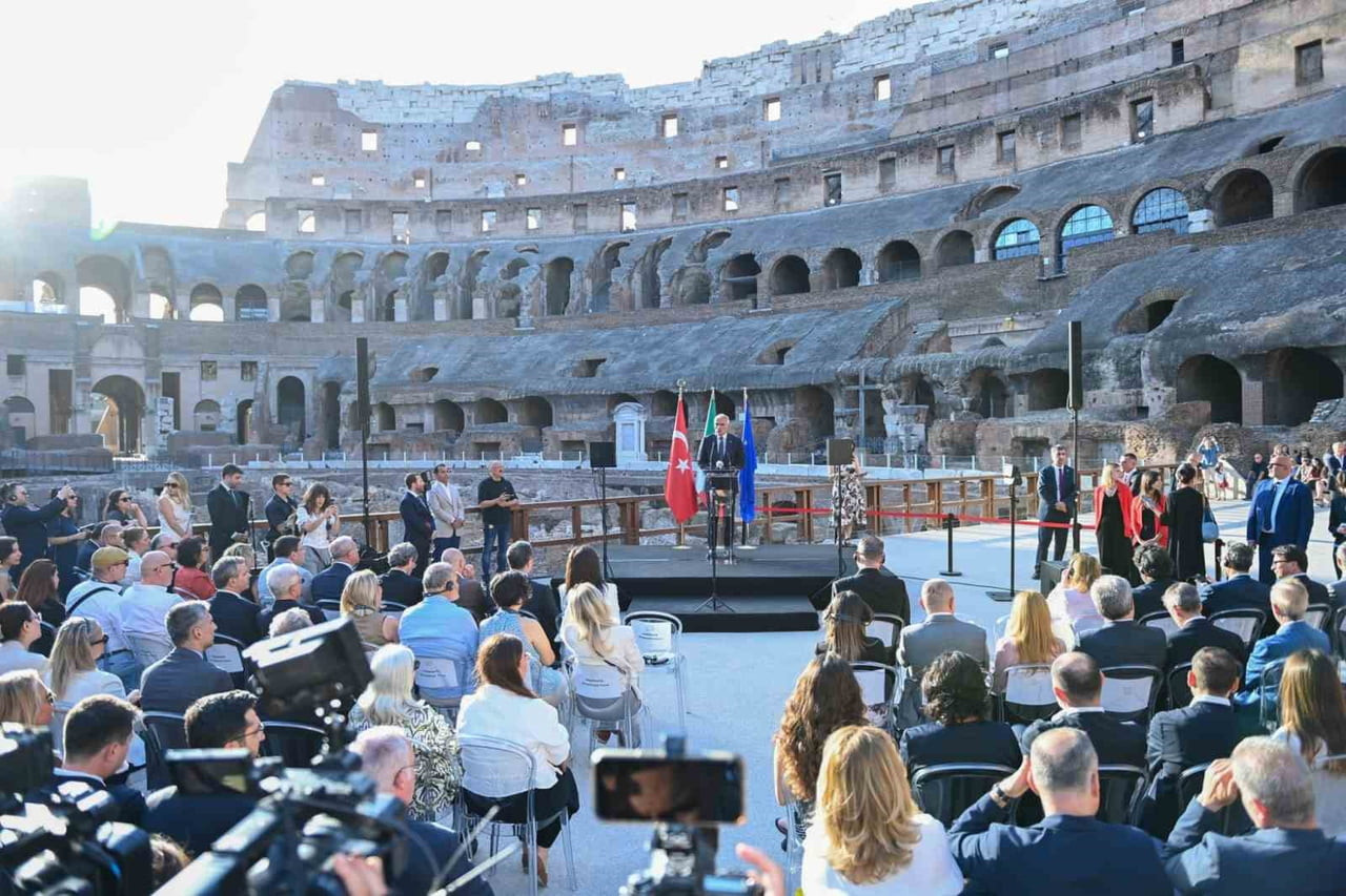 KÜLTÜR VE TURİZM BAKANI MEHMET NURİ ERSOY, ROMA TEMASLARI KAPSAMINDA İTALYA KÜLTÜR BAKANI...