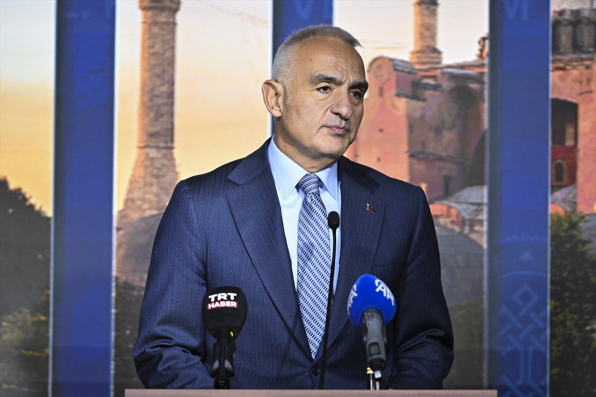 Kültür ve Turizm Bakanı Mehmet Nuri Ersoy, Vakıflar Genel Müdürlüğünce, Vakıf Ankara Balo ve...