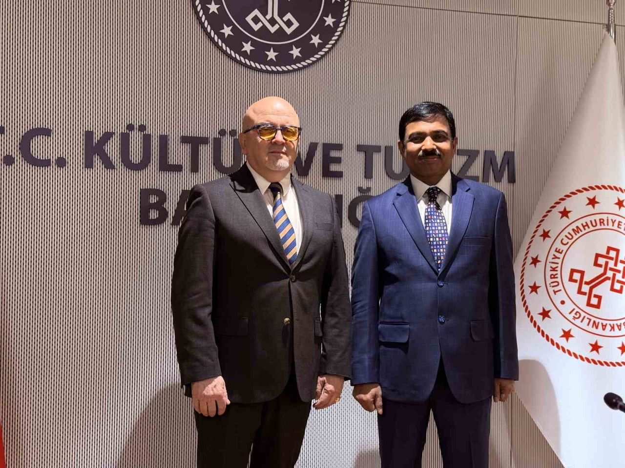 KÜLTÜR VE TURİZM BAKANLIĞI SİNEMA GENEL MÜDÜRÜ BİROL GÜVEN- HİNDİSTAN ANKARA BÜYÜKELÇİSİ...