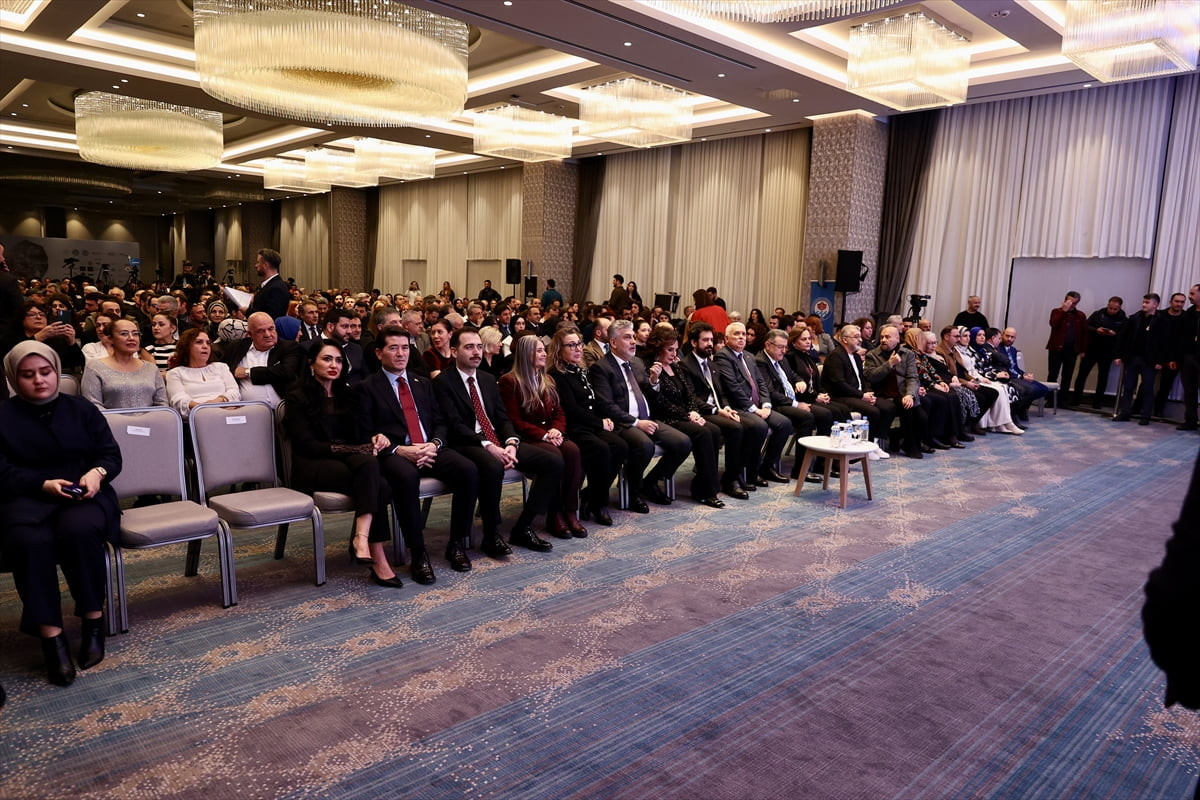  Kültür ve Turizm Bakanlığı, Trabzon Valiliği ve Büyükşehir Belediyesi ev sahipliğinde organize...