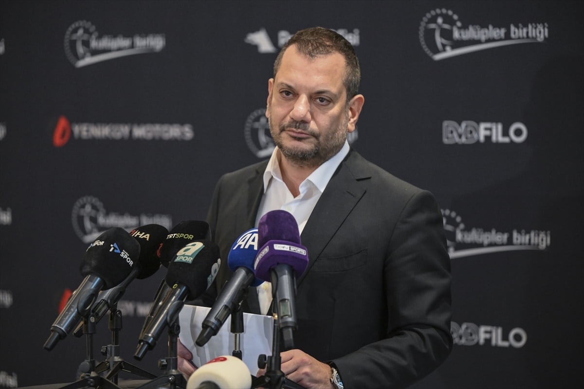 Kulüpler Birliği ve Trabzonspor Kulübü Başkanı Ertuğrul Doğan, Şişli'deki bir otelde...