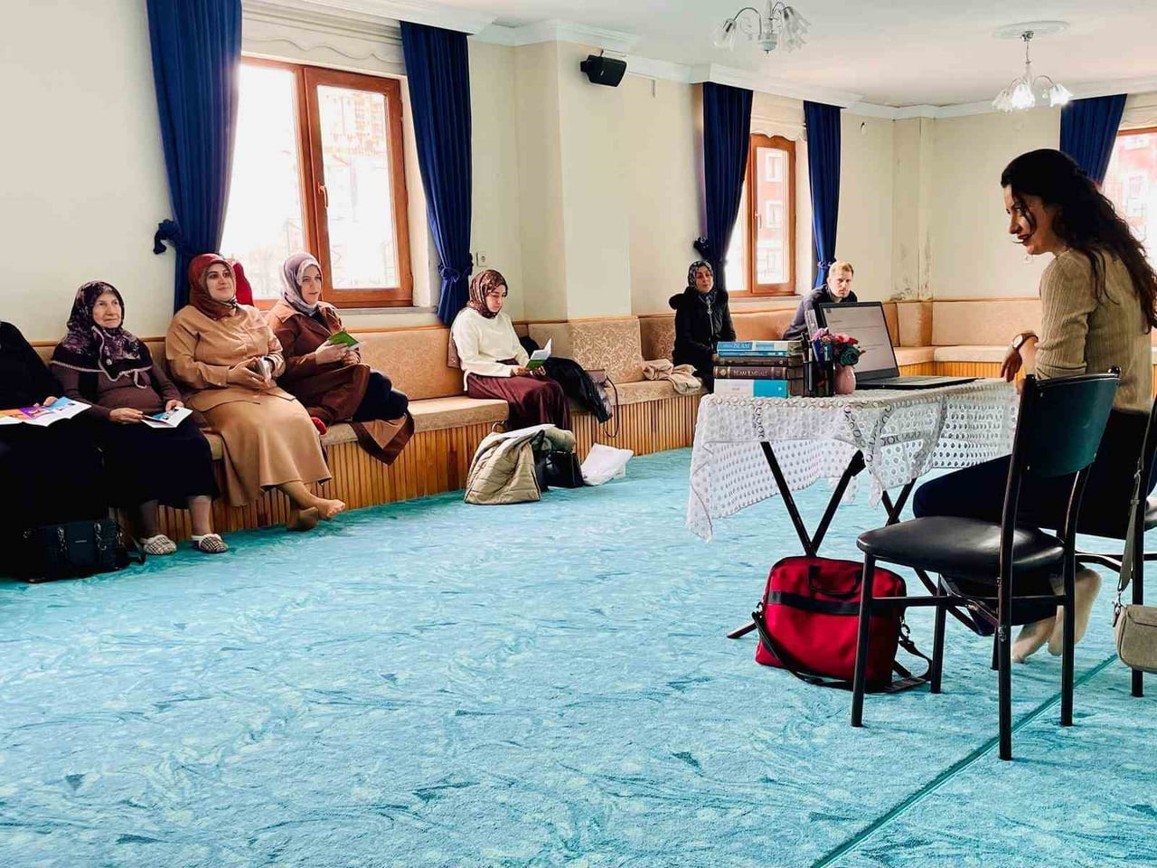 KUR'AN KURSU KURSİYERLERİNE SAHA EĞİTİMİ VERİLDİ