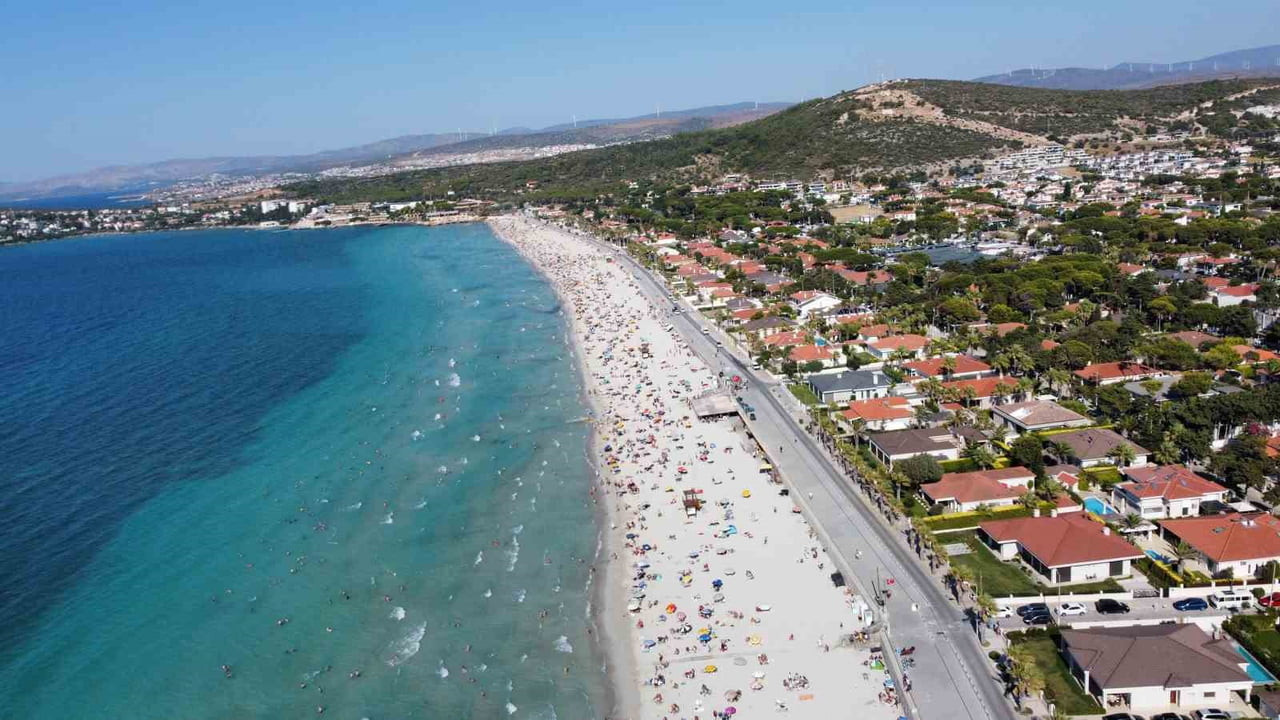 KURBAN BAYRAMI TATİLİNİN 9 GÜN OLARAK ÖNCEDEN AÇIKLANMASI, ÇEŞME VE ALAÇATI TURİZMİNDE REZERVASYON...