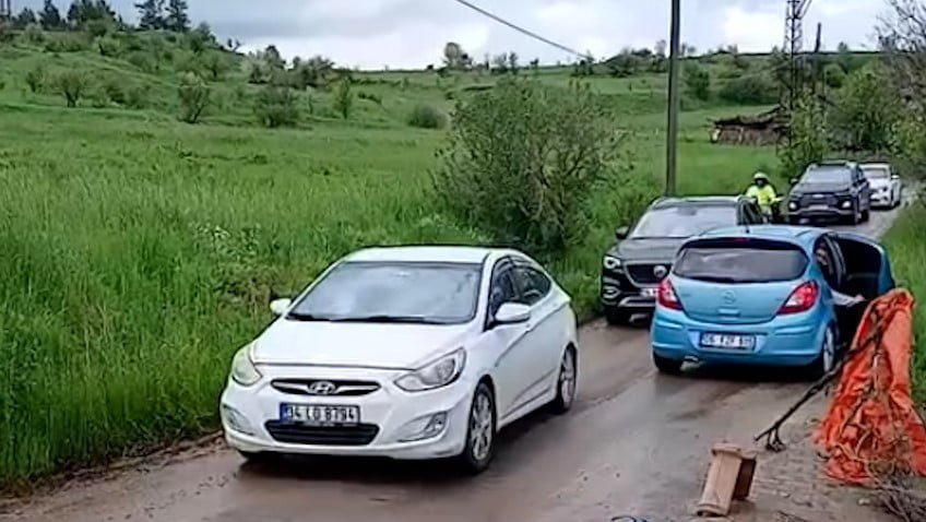 KURBAN BAYRAMI TATİLİNİN İKİNCİ GÜNÜNDE MEMLEKETLERİNE VE TATİL BÖLGELERİNE GİTMEK ÜZERE YOLA...