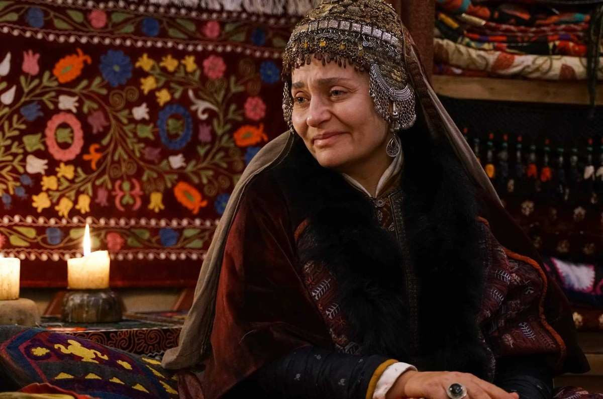 Kuruluş Osman Selcan Hatun öldü mü, diziden ayrıldı mı