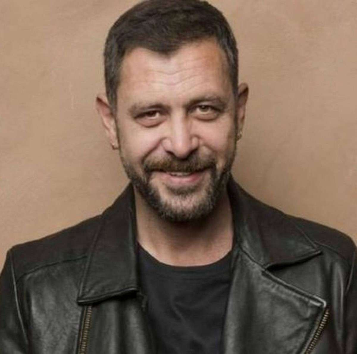 Kuş Uçuşu dış ses kimdir