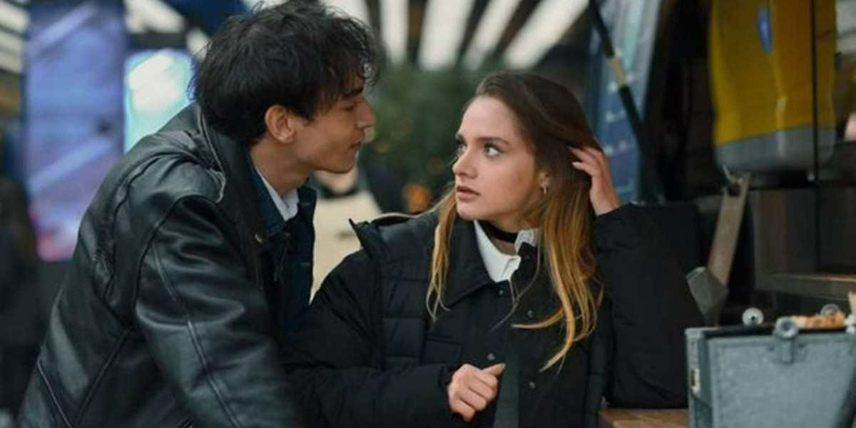 Kuş Uçuşu dizisi uyarlama mı