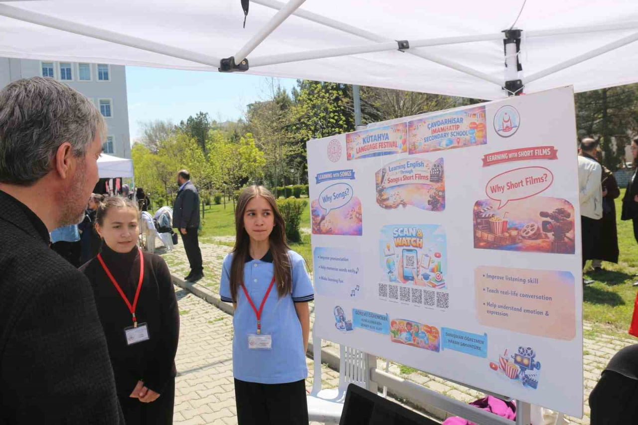 KÜTAHYA İL GENELİNDEKİ İMAM HATİP OKULLARININ KATILIMIYLA DÜZENLENEN "ARAPÇA VE İNGİLİZCE YABANCI...