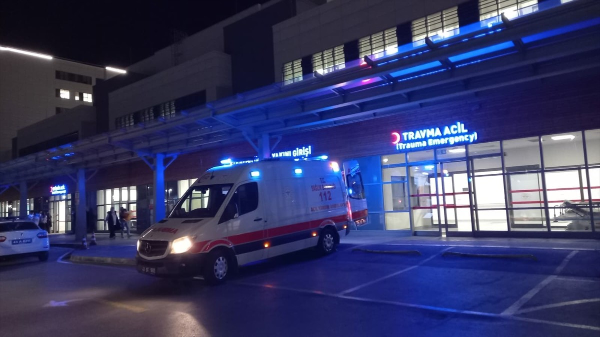 Kütahya'da düğün salonunda ikram edilen yemeği yedikten sonra rahatsızlanan 21 kişi hastanelere...