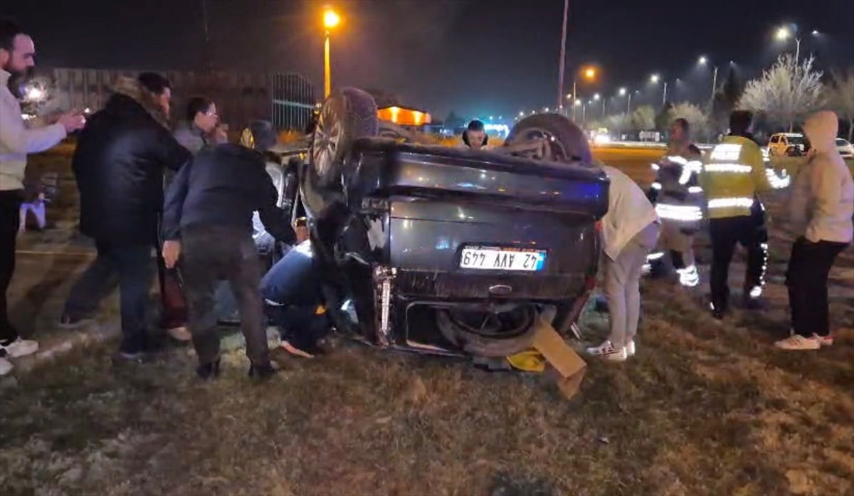 Kütahya'da iki otomobilin çarpışması sonucu 1 kişi yaralandı. İhbar üzerine olay yerine sağlık...